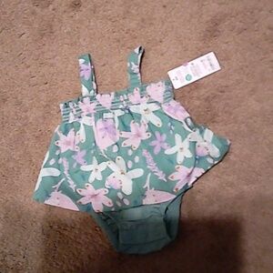 Carter's Just One For You/Charming Green Floral Diaper Cover/ 3 Months